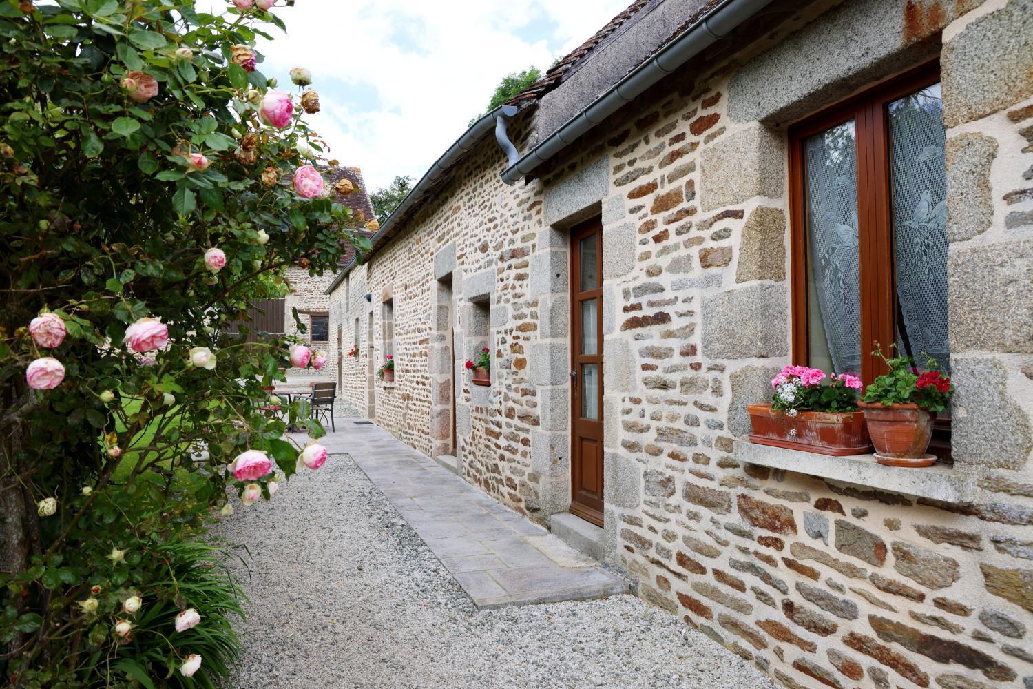 Chambre D'Hote Courtoux Saint-Denis-sur-Sarthon Εξωτερικό φωτογραφία