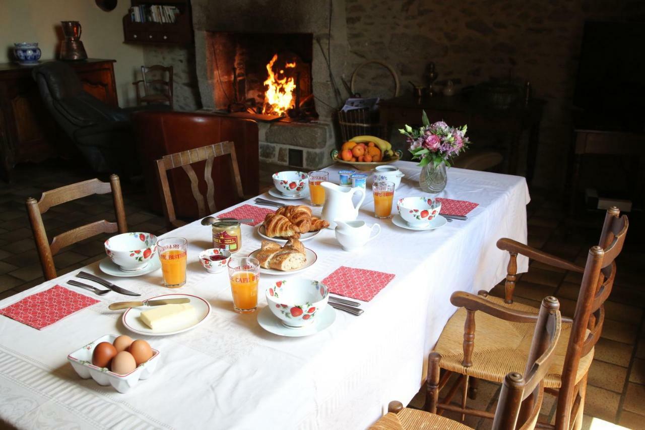 Chambre D'Hote Courtoux Saint-Denis-sur-Sarthon Εξωτερικό φωτογραφία
